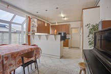 Riante, goed onderhouden woning te koop op verbindingsweg in Dilsen