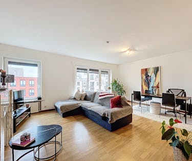 Ruim appartement met 2 kamers te huur in hartje Kortrijk