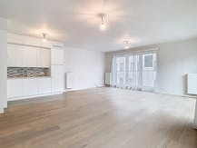 Appartement met 2 slaapkamers op De Munt te Roeselare.