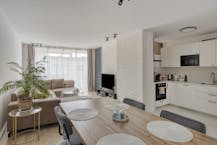 Opbrengsteigendom te koop in Geel met 3 appartementen