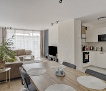 Opbrengsteigendom te koop in Geel met 3 appartementen