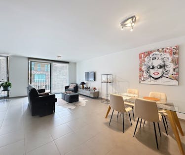 Appartement met twee slaapkamers en ruim terras te Brugge