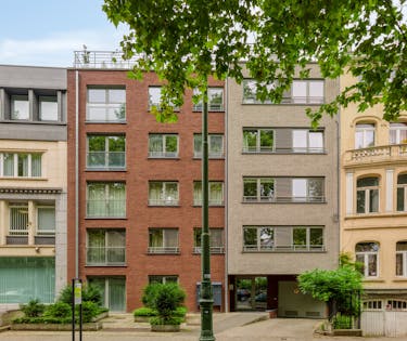 Ruim appartement twee slaapkamers te koop in hartje Jette