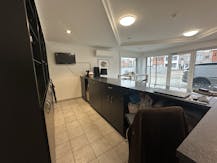 Instapklare kantoor- of handelsruimte van ca. 60 m² op toplocatie in Kermt