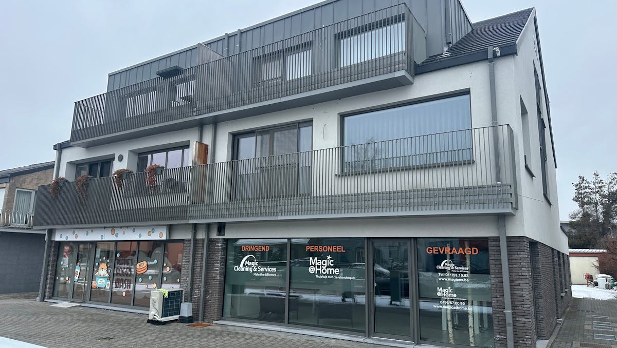 Instapklare kantoor- of handelsruimte van ca. 60 m² op toplocatie in Kermt