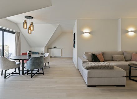 Knap afgewerkt en gemeubeld appartement met 2 slaapkamers in Knokke-Heist