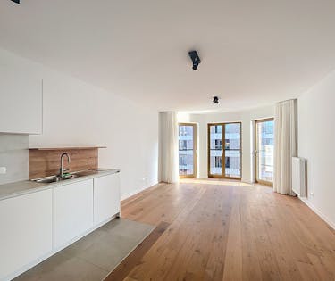 New built 2-bedroom apt at Tour & Taxis