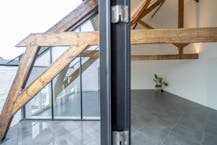 Luxueuze loft met 3 slaapkamers en 2 badkamers te Gent