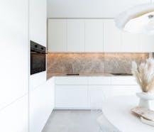 Luxe appartement te te koop vlak aan de Zeedijk!