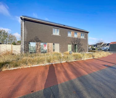 Woning te huur met dubbele garagebox in Oostende