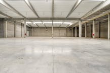 Bedrijfsgebouw te huur in Deerlijk