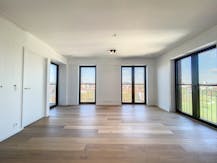 Appartement 1 slaapkamer op 10de verdiep naast Tour&Taxis