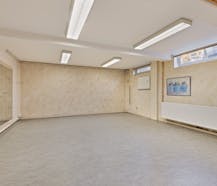 Kantoor/Praktijkruimte met woonst te koop Sint-Andries